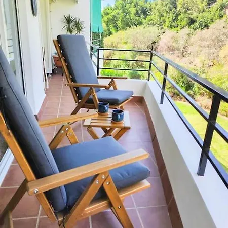 Modern 1 Bedroom With Pool Acess, Edificio Bahamas, Appartement