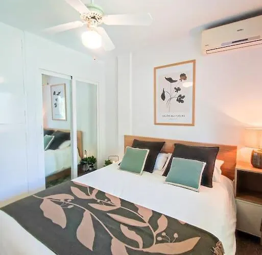 Apartament Modern 1 Bedroom With Pool Acess, Edificio Bahamas, Nerja