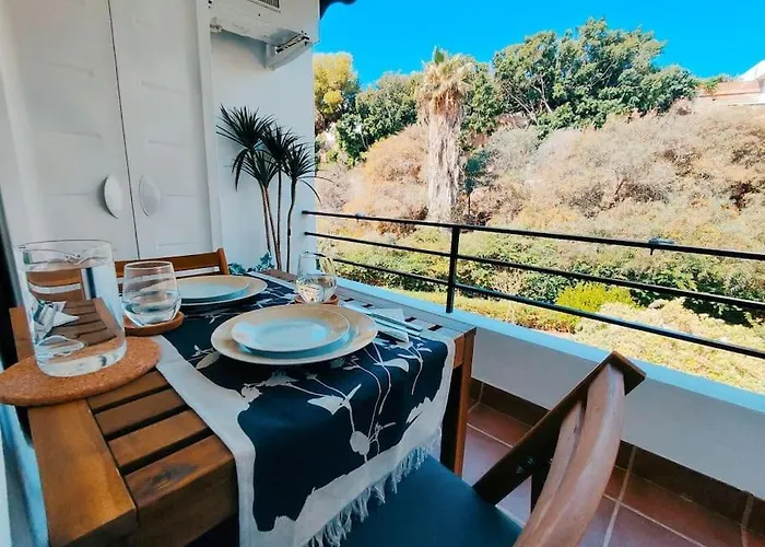 Modern 1 Bedroom With Pool Acess, Edificio Bahamas, * Nerja